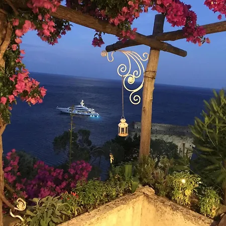Starfish House Villa